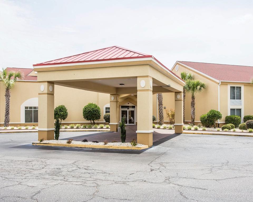 Comfort Inn & Suites Walterboro I-95 Exteriör bild