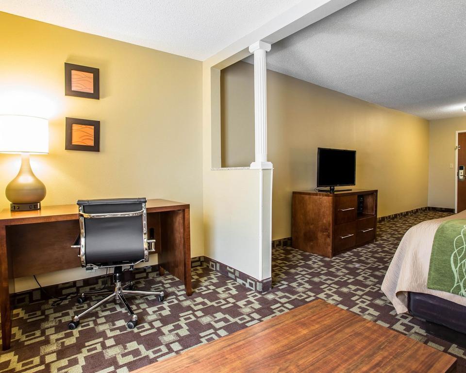 Comfort Inn & Suites Walterboro I-95 Exteriör bild
