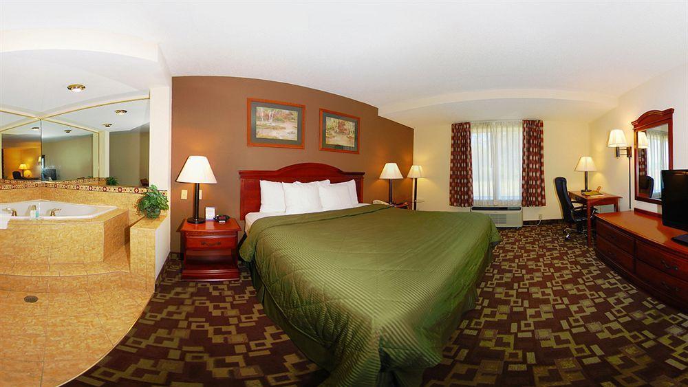 Comfort Inn & Suites Walterboro I-95 Exteriör bild