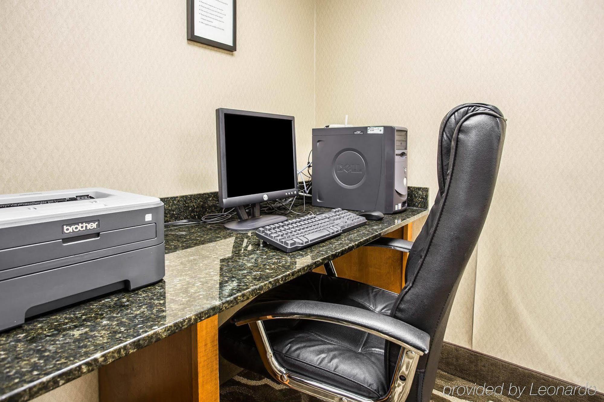 Comfort Inn & Suites Walterboro I-95 Exteriör bild