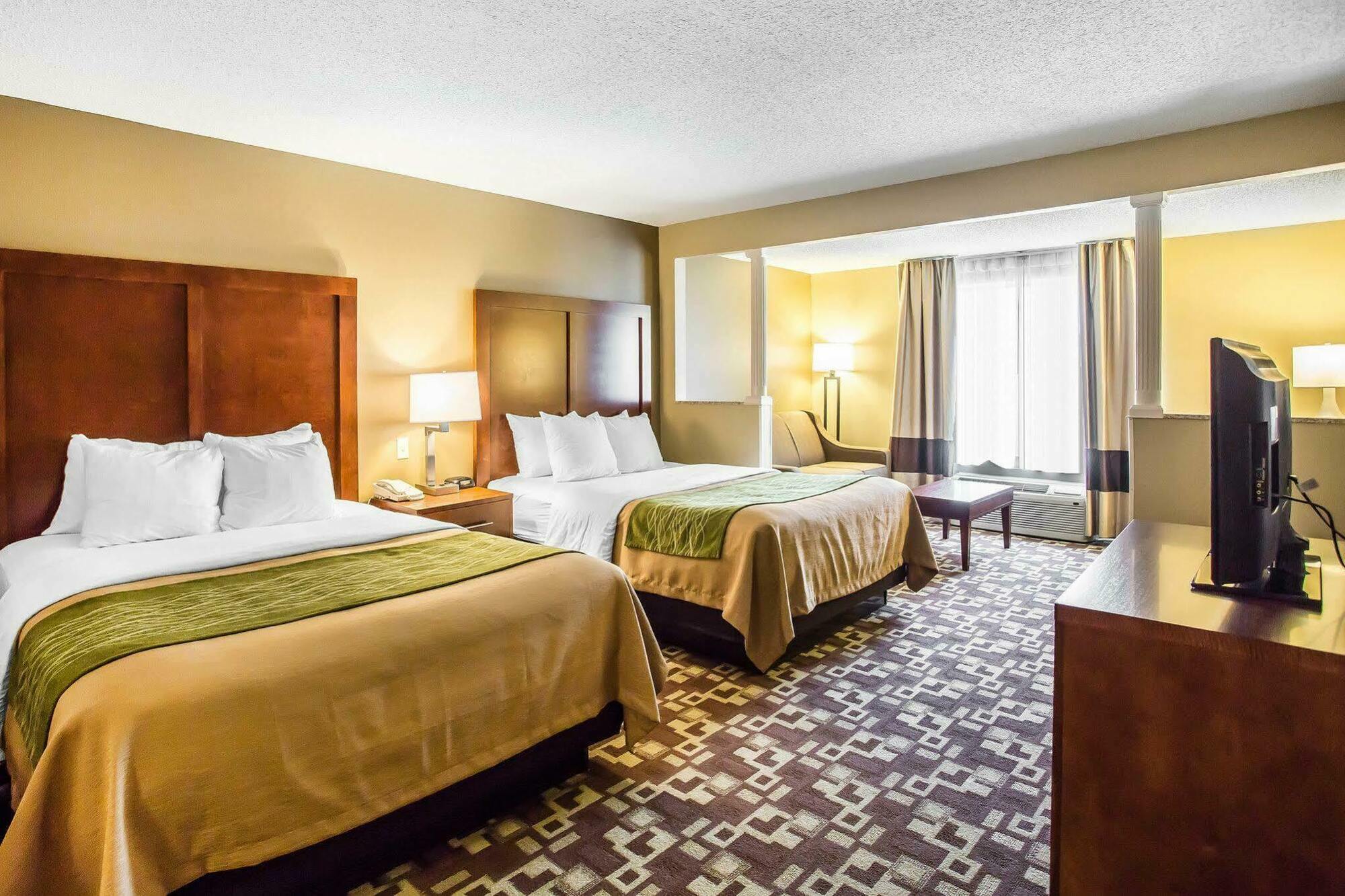 Comfort Inn & Suites Walterboro I-95 Exteriör bild