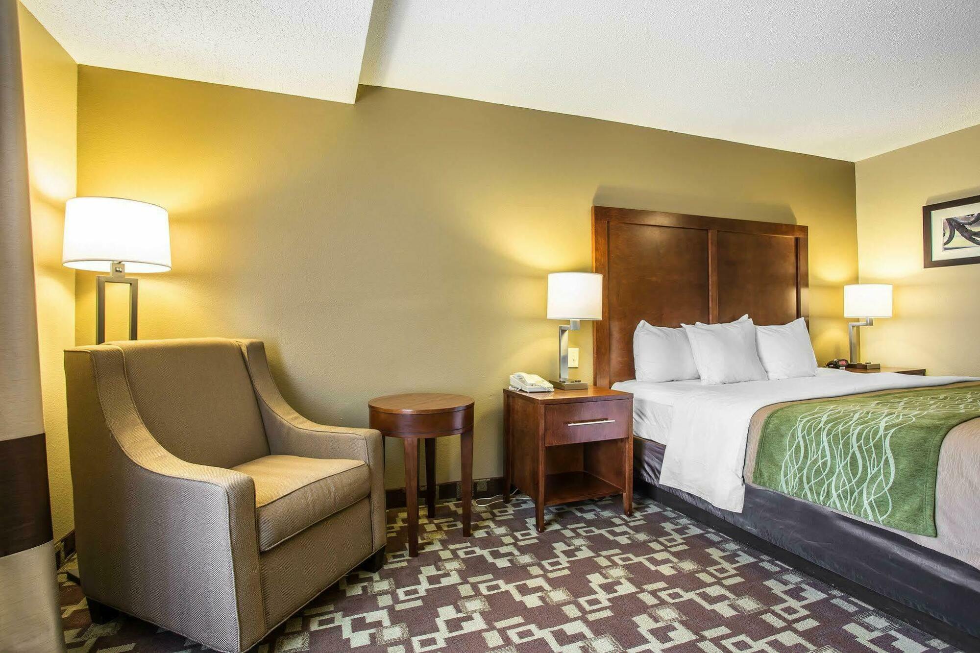 Comfort Inn & Suites Walterboro I-95 Exteriör bild